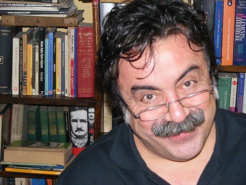 En İyi Çeviri Ödülü Yusuf Eradam’ın Oldu Kaos GL - LGBTİ+ Haber Portalı