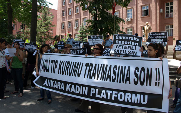 &lsquo;Yargıtay Şahin Öğüt'ün Kaskı mı?&rsquo; | Kaos GL - LGBTİ+ Haber Portalı Haber