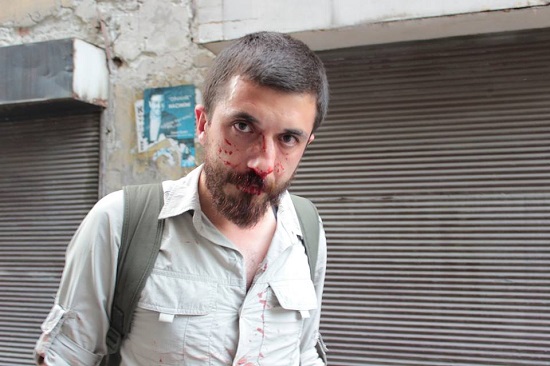 Tophane&rsquo;de Onur Yürüyüşü katılımcılarına &lsquo;sivil&rsquo; saldırı! | Kaos GL - LGBTİ+ Haber Portalı Haber