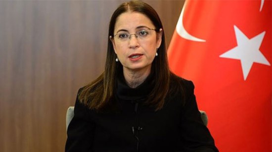 Aile Bakanı eşcinselliği tercih sanıyor! | Kaos GL - LGBTİ+ Haber Portalı Haber