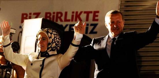 Başbakan LGBT&rsquo;ler Haricinde Herkesi Selamladı | Kaos GL - LGBTİ+ Haber Portalı Haber