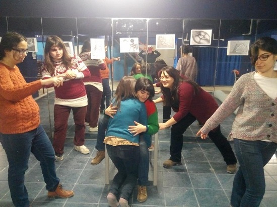 Yazar adayı kadınlar jinekoloji öykülerini kaleme aldı | Kaos GL - LGBTİ+ Haber Portalı Haber