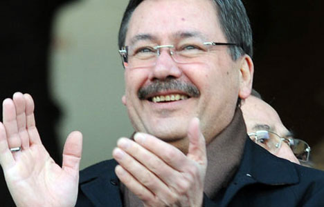 Melih Gökçek&rsquo;ten LGBT Bireylere Açık Ayrımcılık İlanı! | Kaos GL - LGBTİ+ Haber Portalı Haber