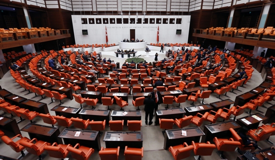 Milletvekili Tanal, Hükümet&rsquo;e LGBT Yurttaşların İnsan Haklarını Koruma Çalışmalarını Sordu | Kaos GL - LGBTİ+ Haber Portalı Haber