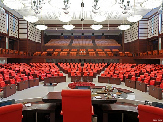 TBMM Başkanlığı: Meclis&rsquo;te nefret söylemi çalışması mümkün | Kaos GL - LGBTİ+ Haber Portalı Haber