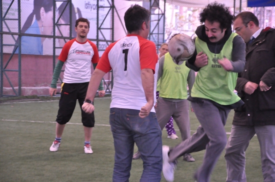 Homofobi Karşıtları Kazandı! | Kaos GL - LGBTİ+ Haber Portalı Haber