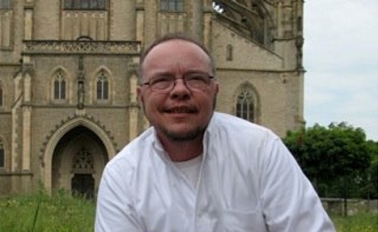 Trans sosyal hizmet uzmanı İstanbul&rsquo;da | Kaos GL - LGBTİ+ Haber Portalı Haber