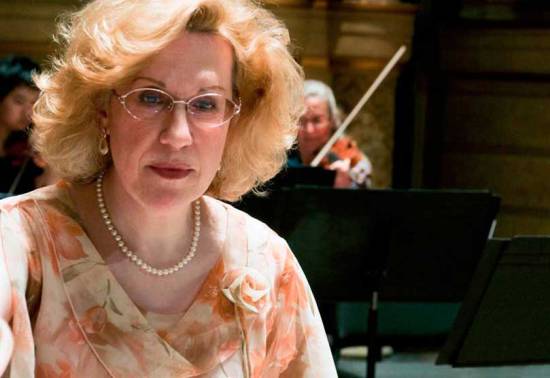 Trans piyanist Buechner: Artık saklayamazdım, saklamayacaktım da... | Kaos GL - LGBTİ+ Haber Portalı Haber