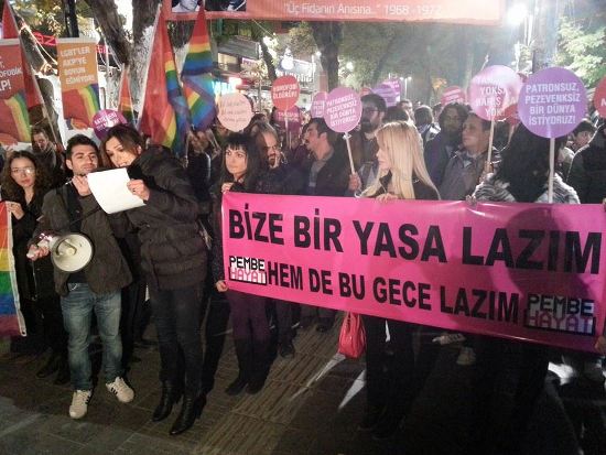 Diyarbakır’da transların evlerine saldırı Kaos GL - LGBTİ+ Haber Portalı
