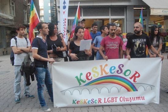 LGBT&rsquo;ler Diyarbakır&rsquo;da Trans Cinayetlerine Karşı Yürüdü | Kaos GL - LGBTİ+ Haber Portalı Haber