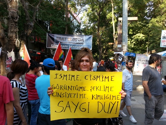 Trans kadınların sağlığı: Hastaneye gitmekle gitmemek arasında fark yok! Kaos GL - LGBTİ+ Haber Portalı