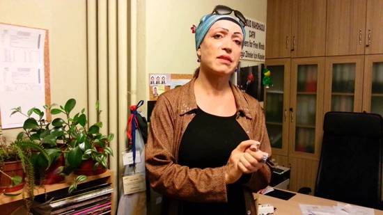 İki aile, iki cenaze: &lsquo;Yaralarımızı kendi ellerimizle sarmayı öğrendik&rsquo; | Kaos GL - LGBTİ+ Haber Portalı Haber