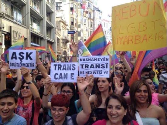 Trans Görünürlüğü Gününüz Kutlu Olsun! | Kaos GL - LGBTİ+ Haber Portalı Haber