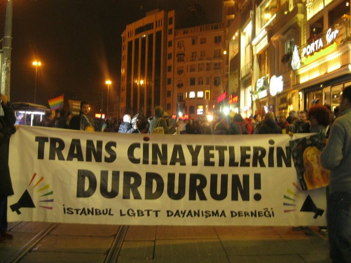 Transları Anma Günü Yürüyüşü İstanbul’da da Gerçekleştirildi Kaos GL - LGBTİ+ Haber Portalı