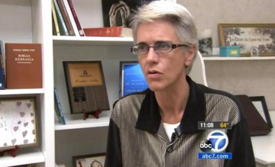 Teoloji Profesörü Cinsiyet Kimliğinden Ötürü İşinden Oldu | Kaos GL - LGBTİ+ Haber Portalı Haber