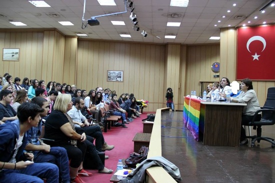Homofobi Karşıtları Mersin’de Buluştu | Kaos GL - LGBTİ+ Haber Portalı Haber