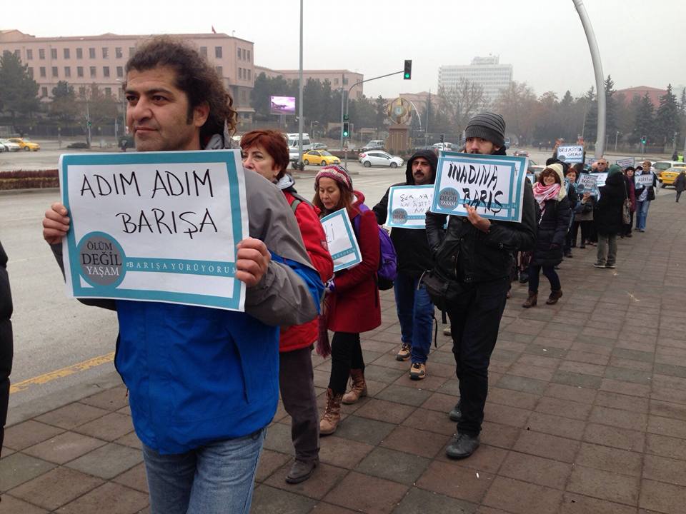 ‘Diyarbakırlılar barışla, devlet savaşla karşıladı bizi’ Kaos GL - LGBTİ+ Haber Portalı