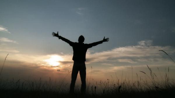 Güzel bir gün: Sesim kendi boşluğumda yankılanmıyor artık Kaos GL - LGBTİ+ Haber Portalı