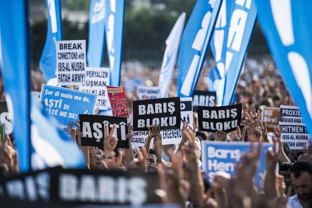 &lsquo;Adalet kurumları insan hakları ihlallerinde çağın ve aklın sınırlarını zorluyor&rsquo; | Kaos GL - LGBTİ+ Haber Portalı Haber