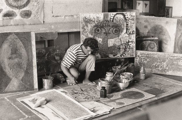 &lsquo;Sevmek Güzel Meslek Sergisi&rsquo;nde kadın kadına aşk | Kaos GL - LGBTİ+ Haber Portalı Haber