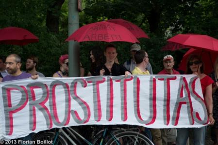 Dora, Berlin&rsquo;de Bir Kez Daha Anıldı | Kaos GL - LGBTİ+ Haber Portalı Haber