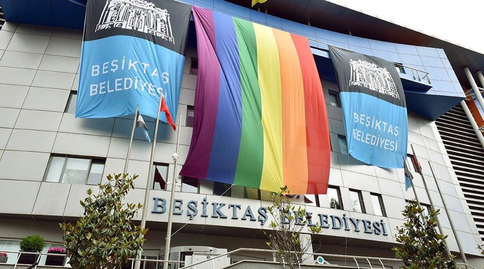 LGBTİ örgütlerinden Beşiktaş Belediyesi ve Hazinedar açıklaması | Kaos GL - LGBTİ+ Haber Portalı Haber