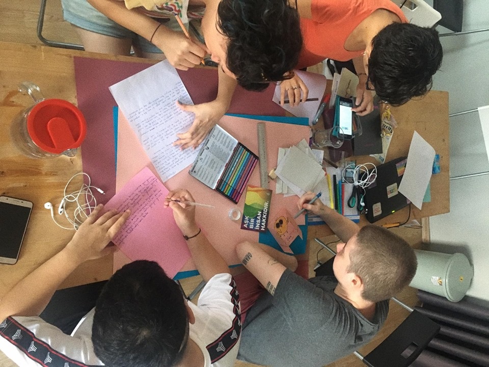 İlk mektuplar yolda… | Kaos GL - LGBTİ+ Haber Portalı Haber