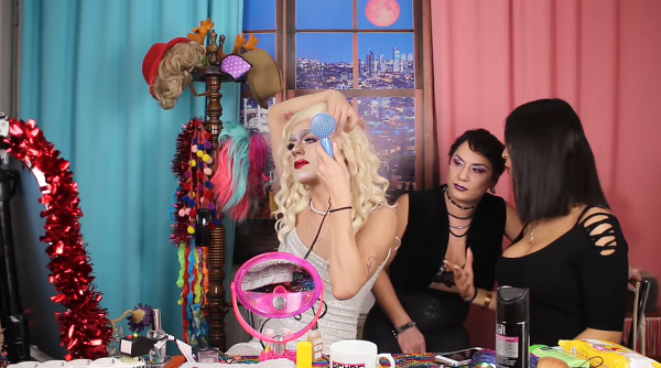 “O akşam nasıl istiyorsam öyle bir drag queen oluyorum” | Kaos GL - LGBTİ+ Haber Portalı Haber