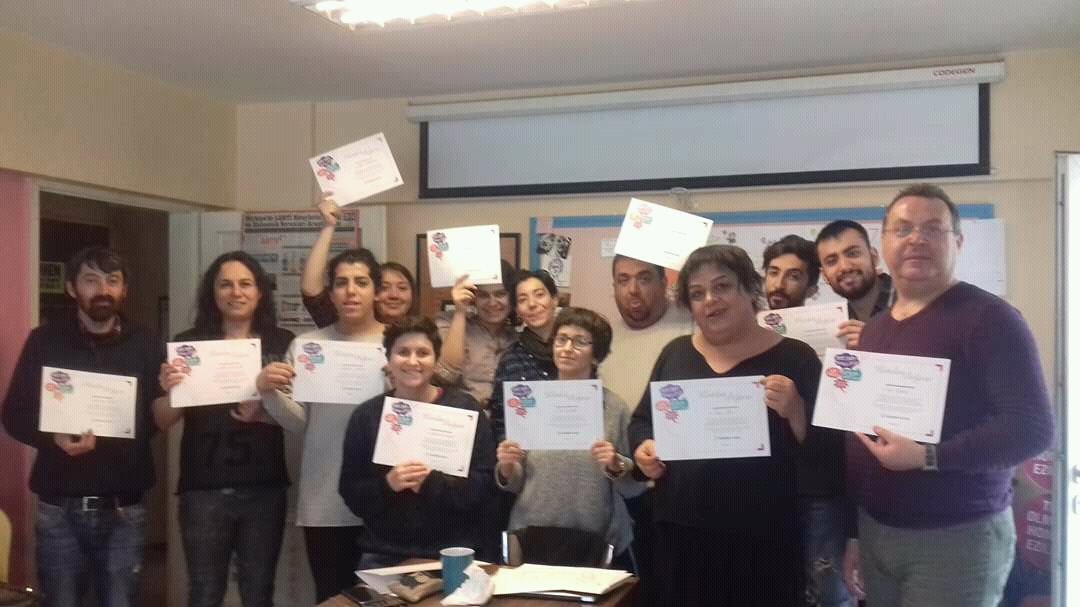 Heteroseksizmden beslenen şiddetle mücadelede "Değişim Bizimle Başlar!" | Kaos GL - LGBTİ+ Haber Portalı Haber