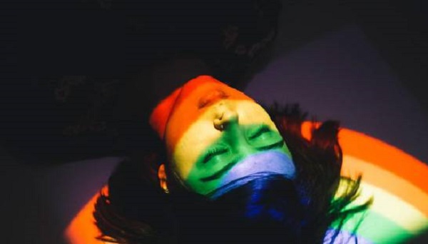 Özgür Renkler danışmanlık hizmeti veriyor | Kaos GL - LGBTİ+ Haber Portalı Haber