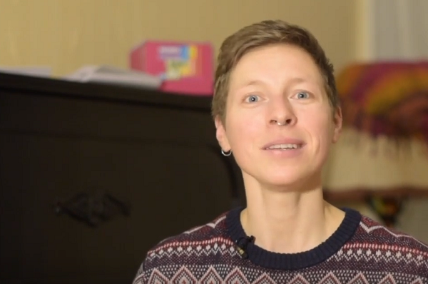 Rusya’da genderqueer olmak: Cinsiyetsiz zamirler yok | Kaos GL - LGBTİ+ Haber Portalı Haber