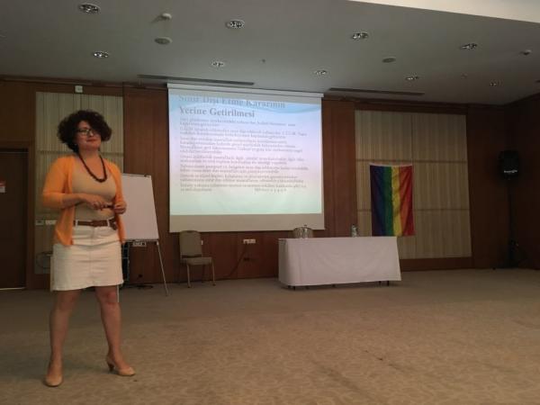 Denizli’de mülteci LGBTİ’lerle yasal haklar atölyesi | Kaos GL - LGBTİ+ Haber Portalı Haber