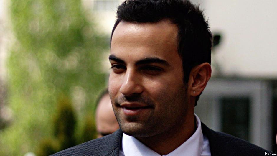 Hakaret, şiddet ve para cezası kıskacında seks işçileri Kaos GL - LGBTİ+ Haber Portalı