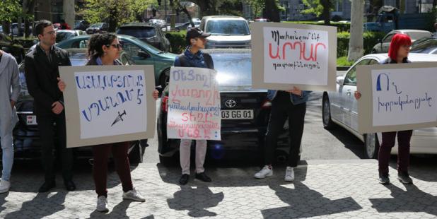 Ermenistan’da nefrete karşı eylem Kaos GL - LGBTİ+ Haber Portalı