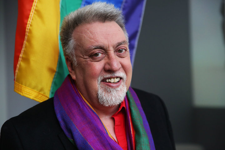 Gökkuşağı bayrağının tasarımcısı Gilbert Baker hayatını kaybetti | Kaos GL - LGBTİ+ Haber Portalı Haber