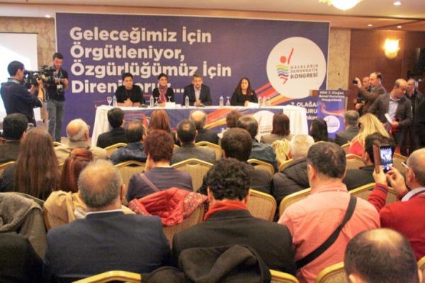 HDK Genel Meclisi&rsquo;ne iki LGBTİ aktivisti seçildi | Kaos GL - LGBTİ+ Haber Portalı Haber