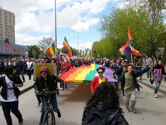 Kaos GL: 20 yılımızı hep birlikte kutlayalım! | Kaos GL - LGBTİ+ Haber Portalı Haber