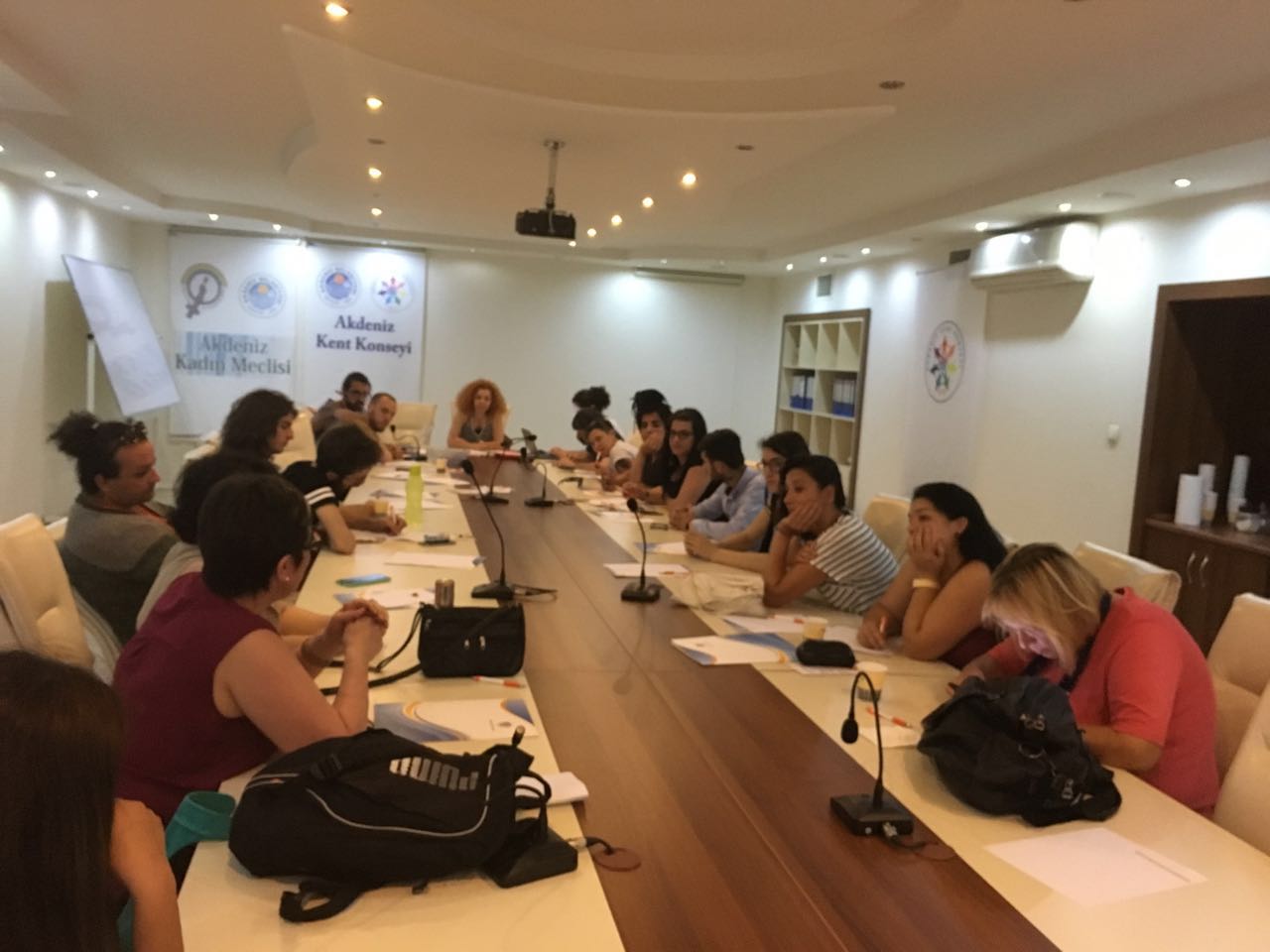 Mersin&rsquo;de ayrımcılığa karşı ortak mücadele konuşuldu | Kaos GL - LGBTİ+ Haber Portalı Haber