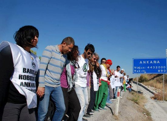 Savda&rsquo;nın Barış Yürüyüşü Ankara&rsquo;da Sona Erdi | Kaos GL - LGBTİ+ Haber Portalı Haber