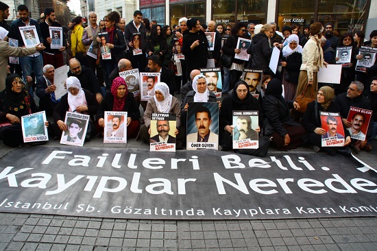 Cumartesi İnsanları Nurettin Yedigöl&rsquo;ün Akıbetini Sordu | Kaos GL - LGBTİ+ Haber Portalı Haber