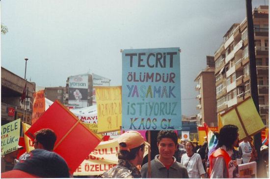 ‘Adalet Bakanlığı LGBT Mahpusları Tecrit Etmekten Vazgeçecek Mi?’ Kaos GL - LGBTİ+ Haber Portalı