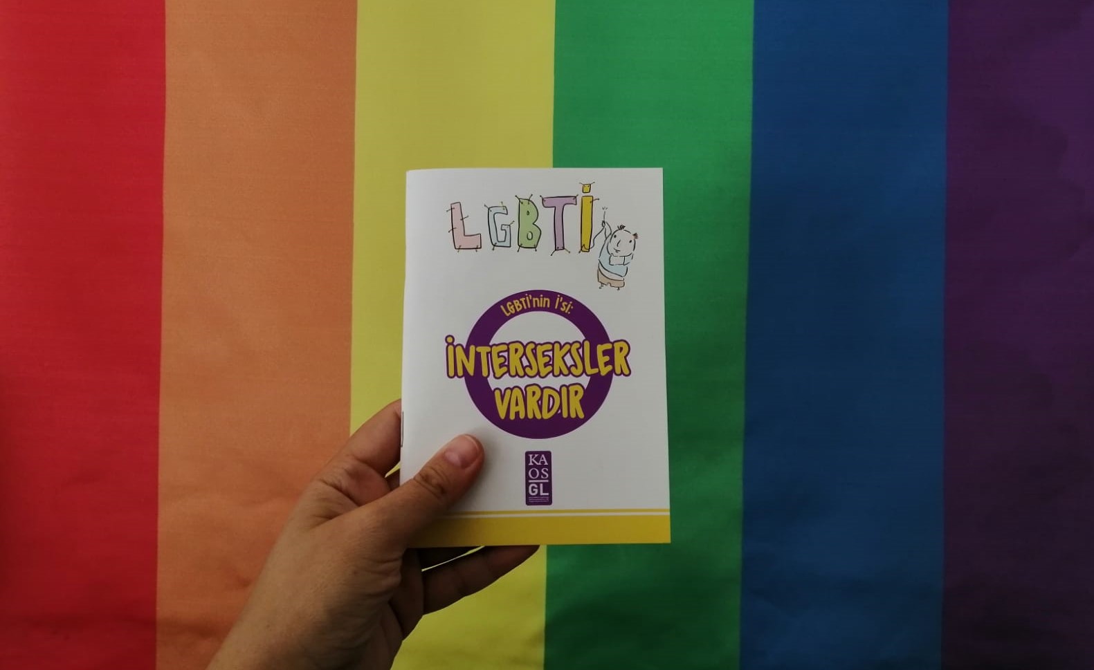 “LGBTİ’nin İ’si: İnterseksler Vardır” broşürü artık cebinize sığacak Kaos GL - LGBTİ+ Haber Portalı