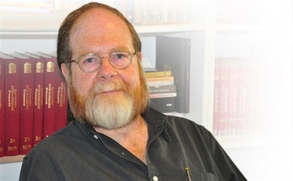 Irvin Cemil Schick: “Eşcinsel değil, eştoplumsal” Kaos GL - LGBTİ+ Haber Portalı