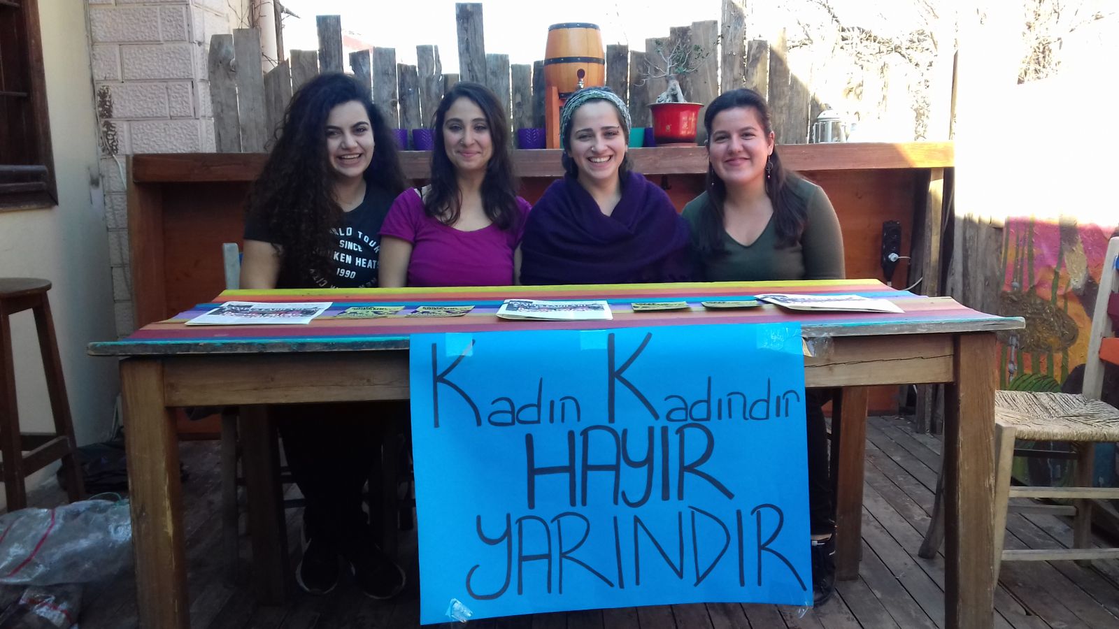 Kampüsleri OHAL&rsquo;de de mora boya! | Kaos GL - LGBTİ+ Haber Portalı Haber