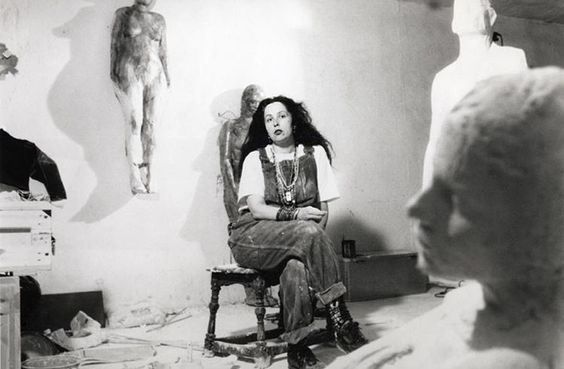 İmge, beden, cinsellik (14): Kiki Smith’in eserleriyle Kaos GL - LGBTİ+ Haber Portalı