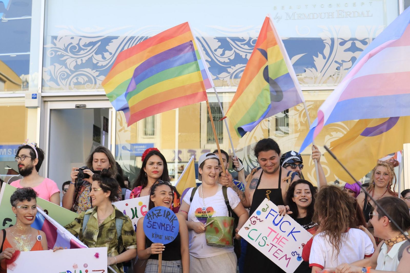 “Her yıl katılımcı sayısı da, kitlenin coşkusu da artıyor” | Kaos GL - LGBTİ+ Haber Portalı Haber