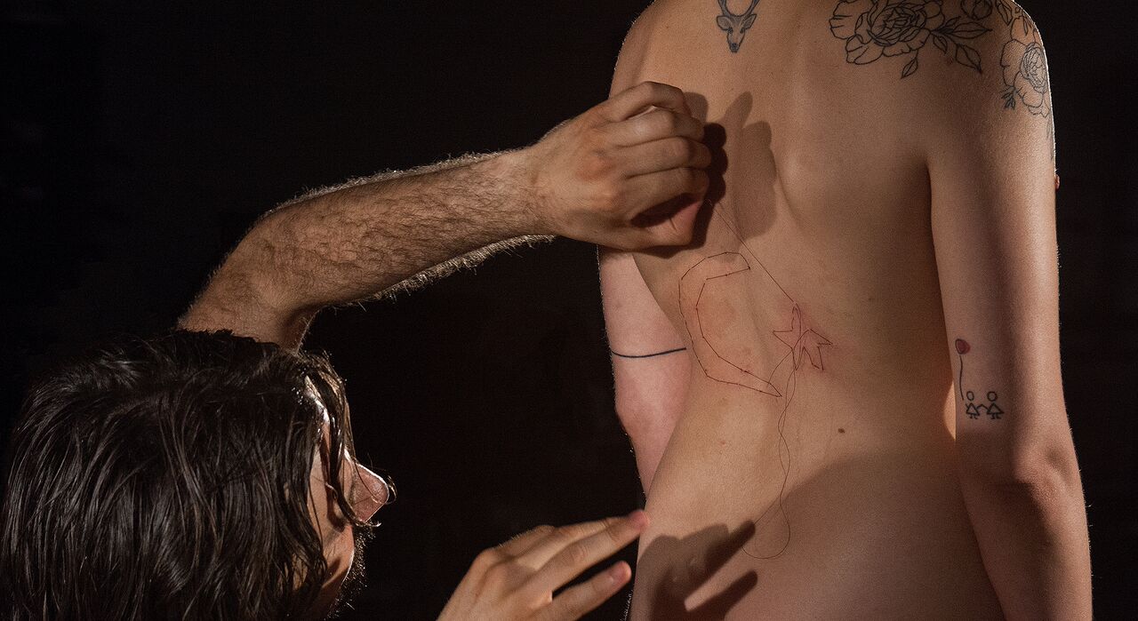 Leman S. Darıcıoğlu&rsquo;nun performansı Jeonbuk Sanat Müzesi koleksiyonunda | Kaos GL - LGBTİ+ Haber Portalı Haber