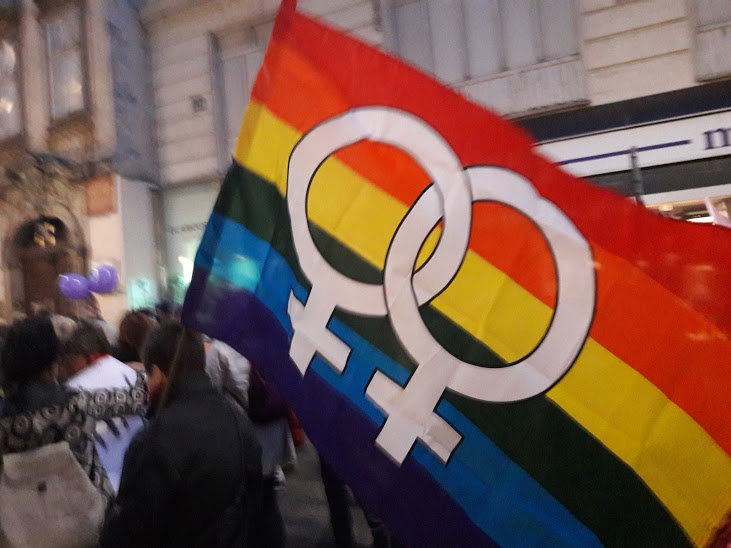 Yüzlerce lezbiyen Kiev’de buluşuyor: Lezbiyen dehasını dünyaya yayalım! Kaos GL - LGBTİ+ Haber Portalı