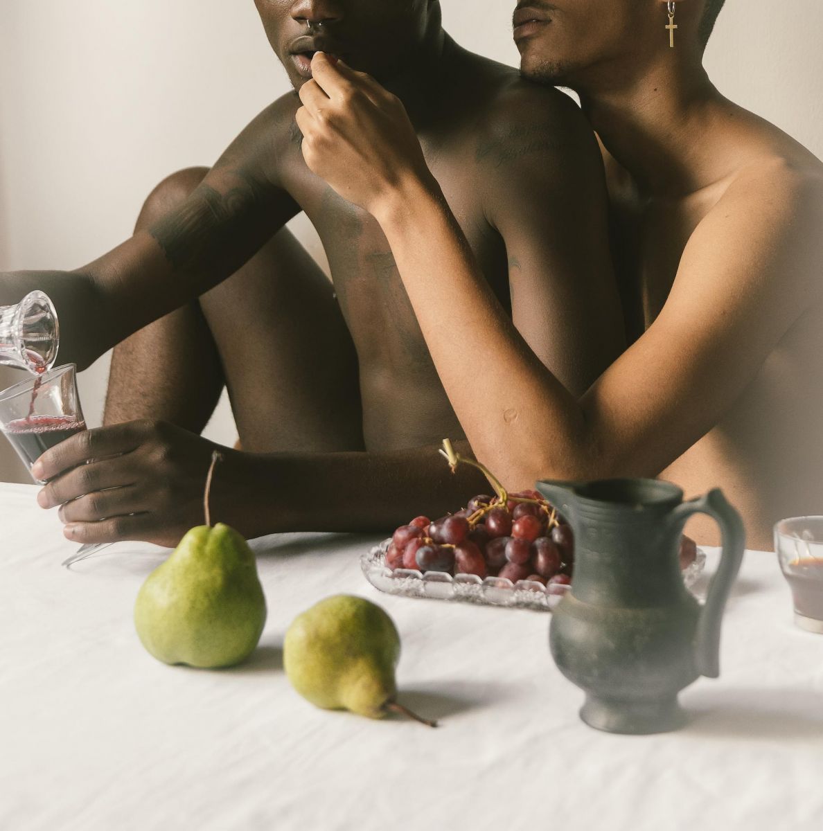 Omza konan dostane bir el Kaos GL - LGBTİ+ Haber Portalı