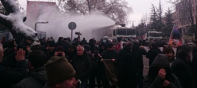 Meclis önünde okunmasına izin verilmeyen bildiri Kaos GL - LGBTİ+ Haber Portalı